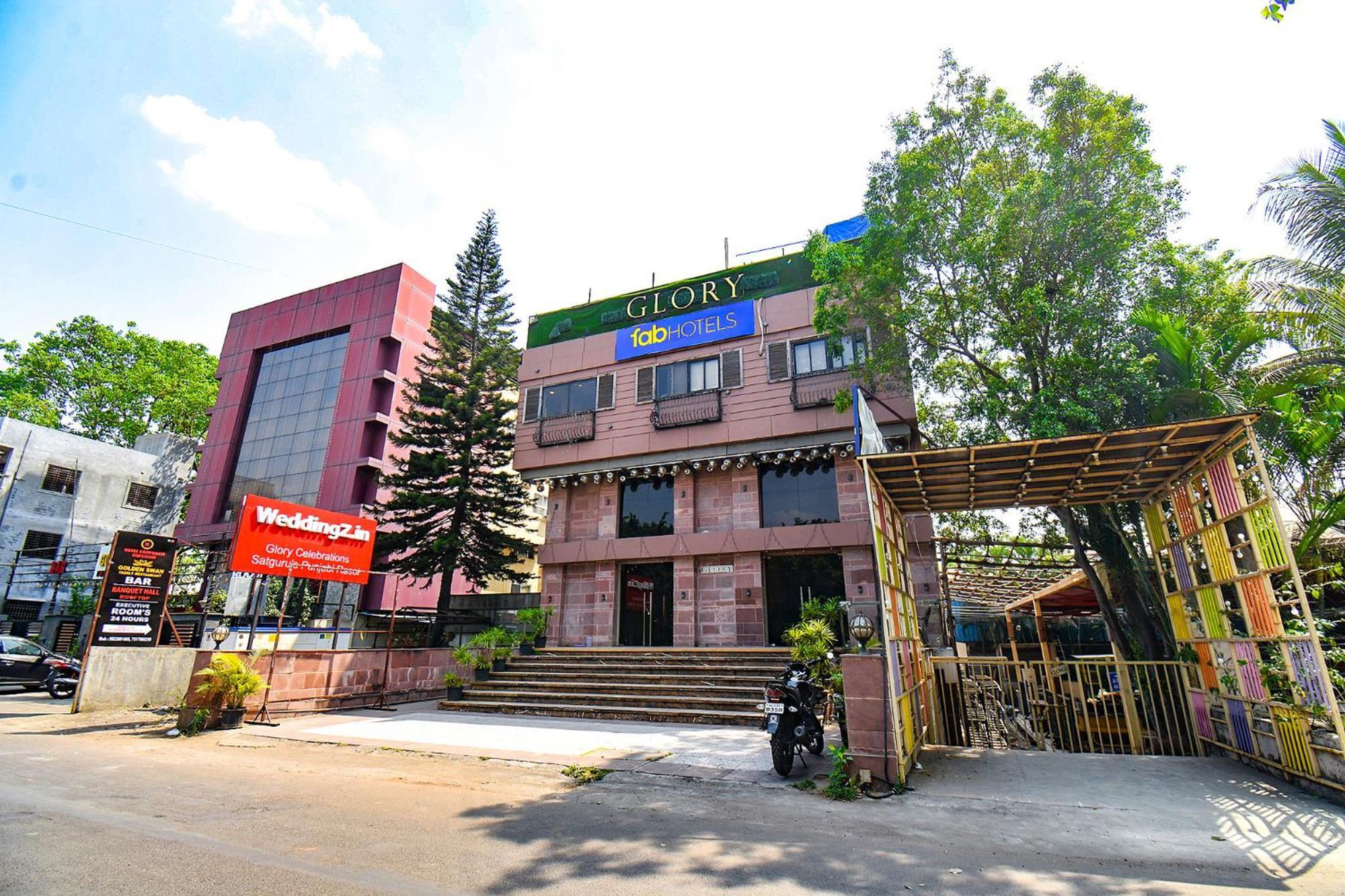 Fabexpress Glory - Nr Skywalk Bridge Hotel Pimpri-Chinchwad Buitenkant foto